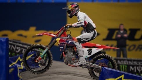 Monster Energy Supercross - The Official Videogame 6 screenshot 4